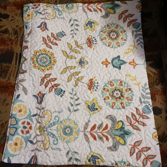 💐🌹Marcielo Quilted Romantic Green 🛌  🌸🏵3 Piece Set,A Fabulous👌Gift Item.🎁 - Picture 14 of 16